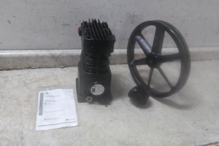 Ingersoll Rand SS3 Bare 3 HP 1200 RPM 135 Max PSI 1 Stage Air Compressor Pump