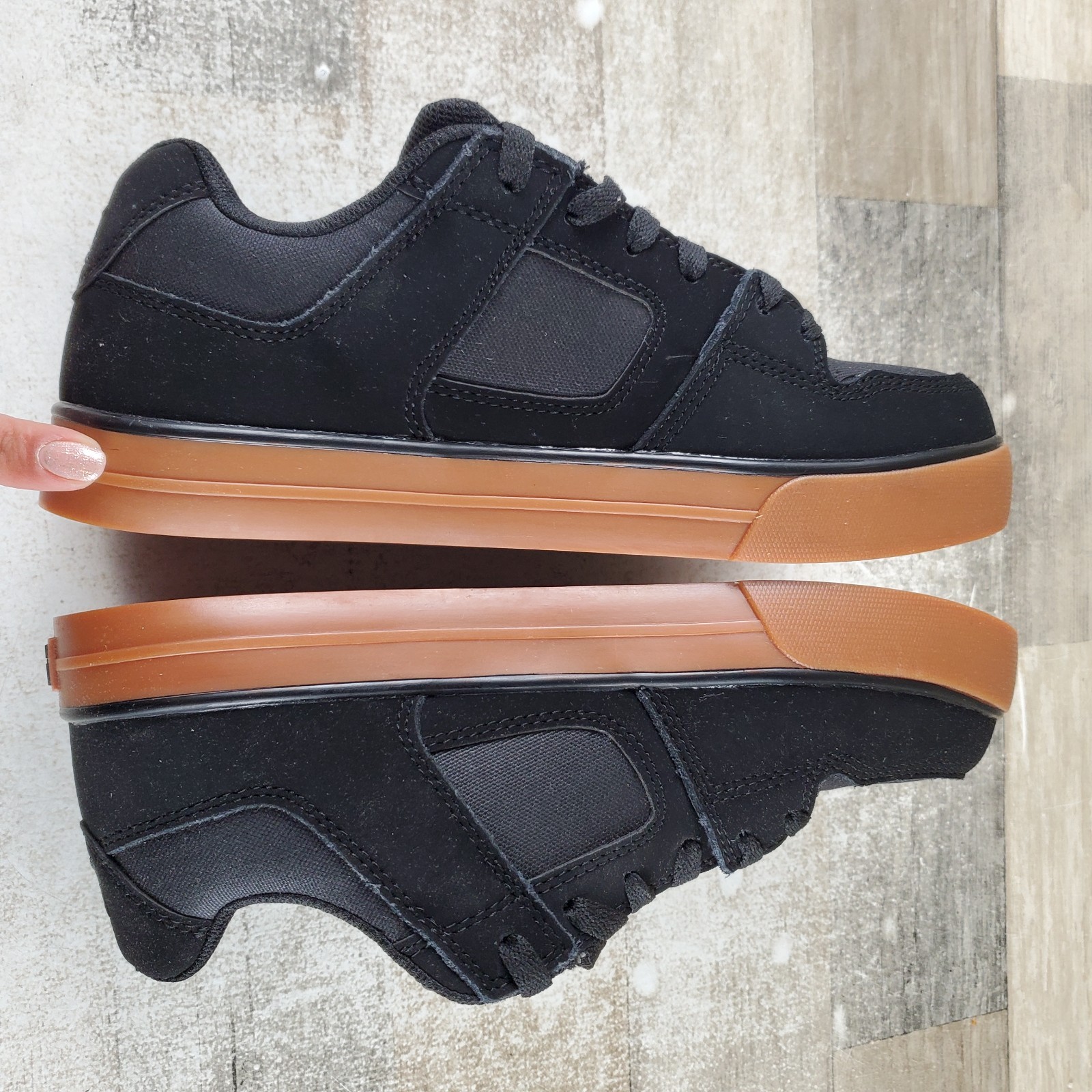 DC Pure Mens Work Shoes Sz 7 W Black Gum Composite Toe Lace Up Round Toe Sneaker