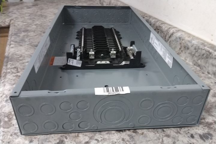 Square D QO130L125PG 30 Space 125 A Circuit Breaker Load Center