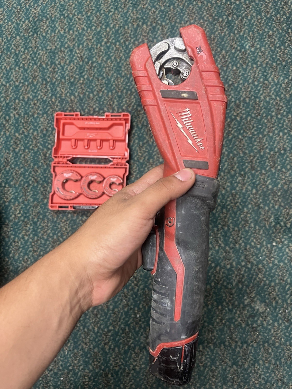 MILWAUKEE TOOLS 2471-20 COPPER TUBING CUTTER 12V CORDLESS W Clamp Keys