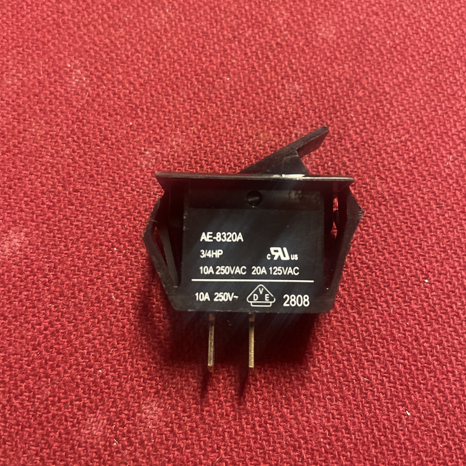 Goodman Amana Furnace 0130M00243, AE-8320A 3/4 HP Interlock Door Switch