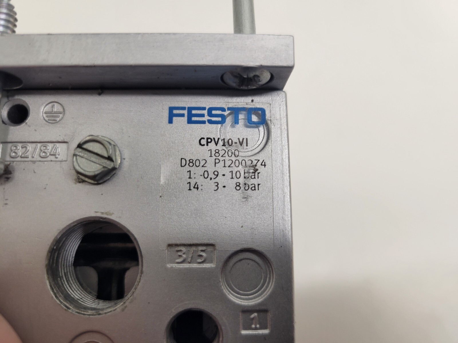 NEW TAKE OFF! FESTO 24VDC PNEUMATIC MANIFOLD VALVE CPV10-VI 8-TERMINAL