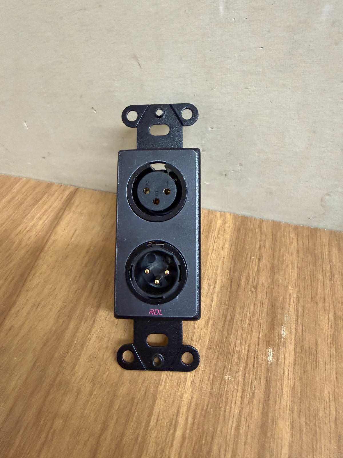 RDL DB-XLR2 / DBXLR2 3 Pin Female 3 Pin Male Wall Plate