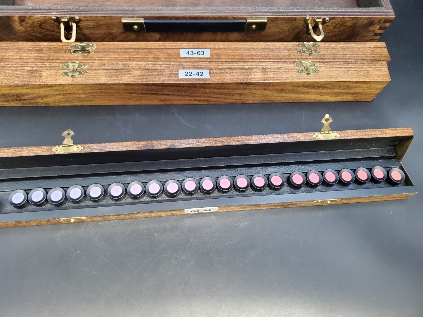 Farnsworth Munsell 100 Hue Test Color Set w/ Wooden Case, Complete Set