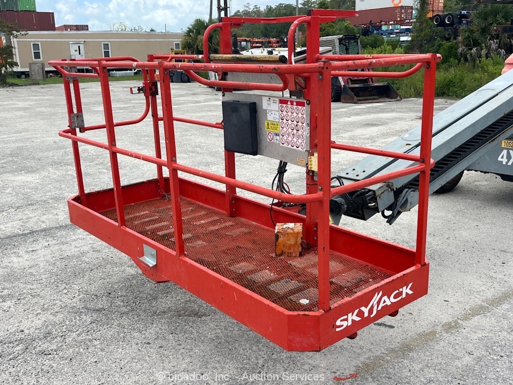 2016 Skyjack SJ40T 40′ 4WD Diesel Telescopic Boom Lift Aerial Platform bidadoo