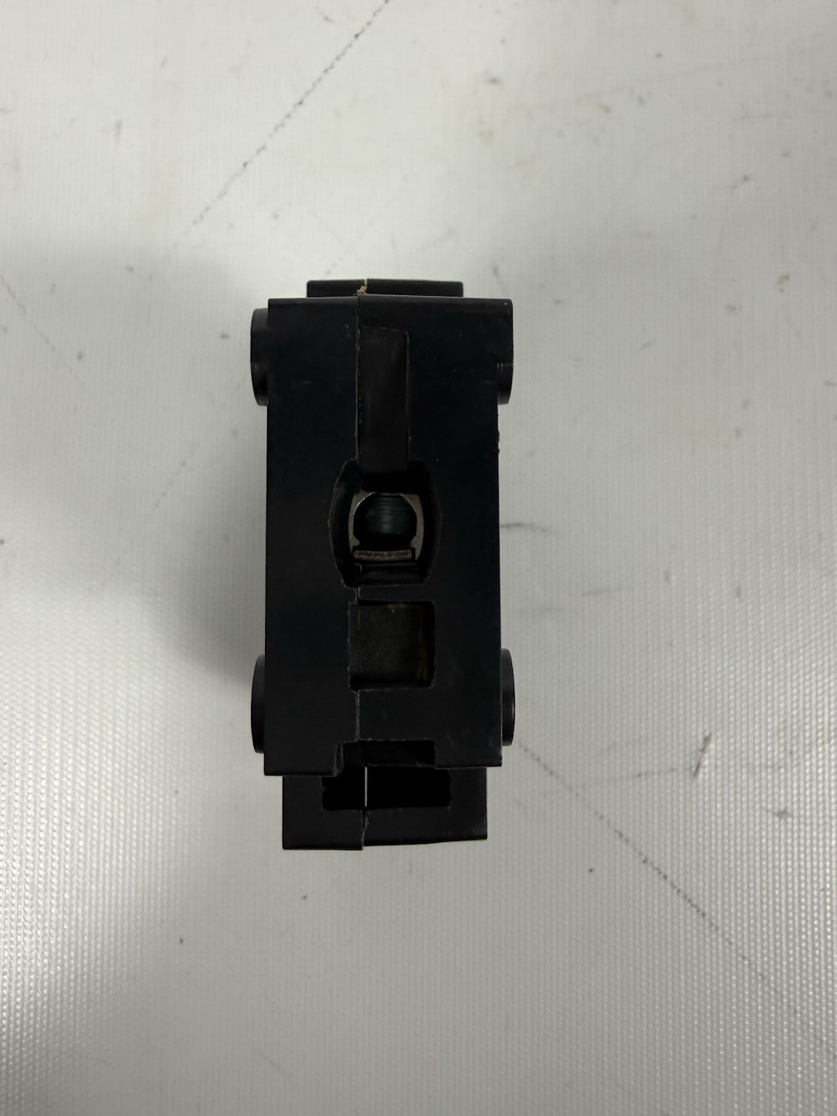General Switch GA115 Plug-In Circuit Breaker 15A 120/240V 1P 1PH Type GA 15 Amp