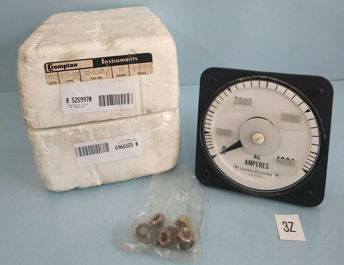General Electric AB40 AC AMMETER 103131LSUE2 RTG 0-5.0 A CTO800.0/1