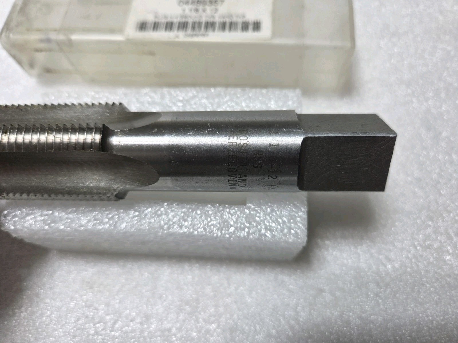 Value Collection 04489357 1-1/8″-12 HSS Right Hand Tap, 4 Flute H4,Plug Chamfer
