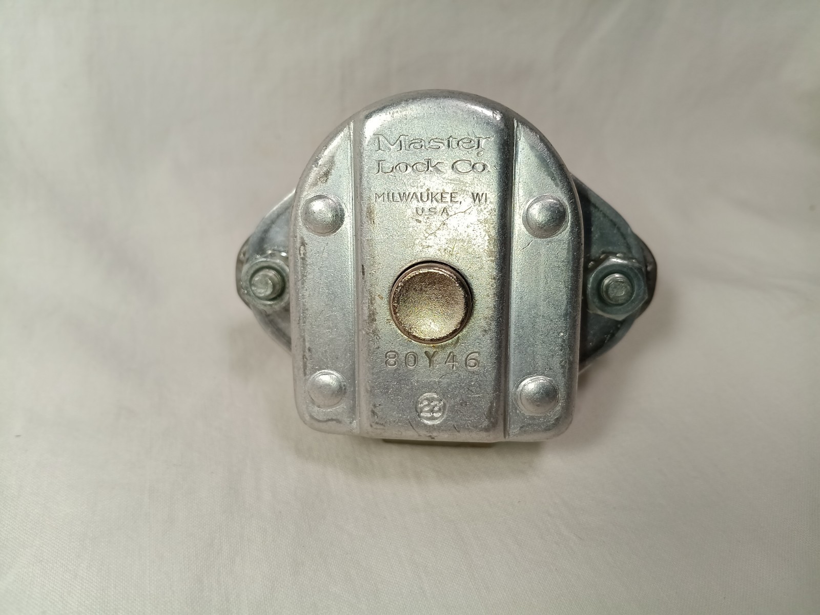 Master Lock Combination Locker Built in Model 1630 With Working Combo No Key BIn