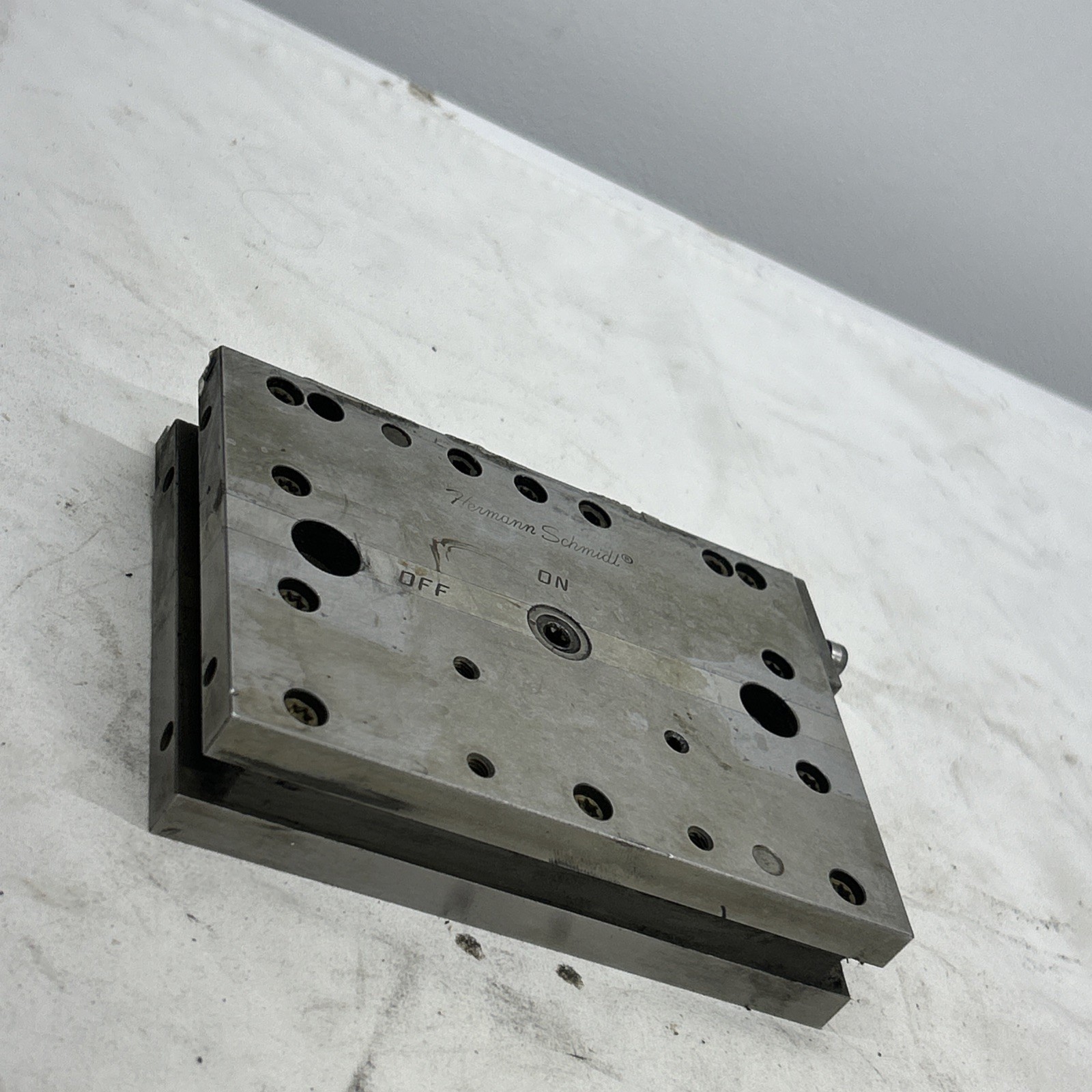 hermann schmidt Stainless Steel Magnetic Chuck. Ems For Wire Edm Single Pole