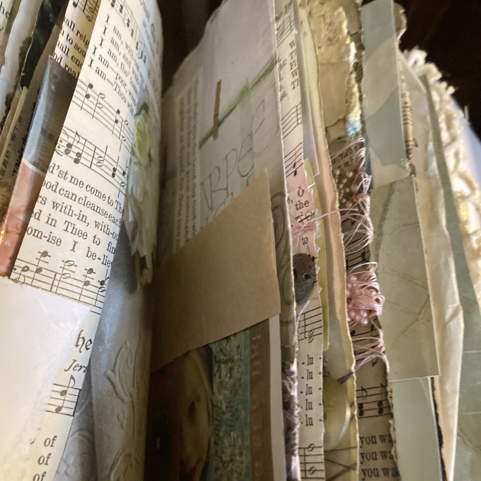Junk Journal, Grungy, Blooming Table, Coffee Stain