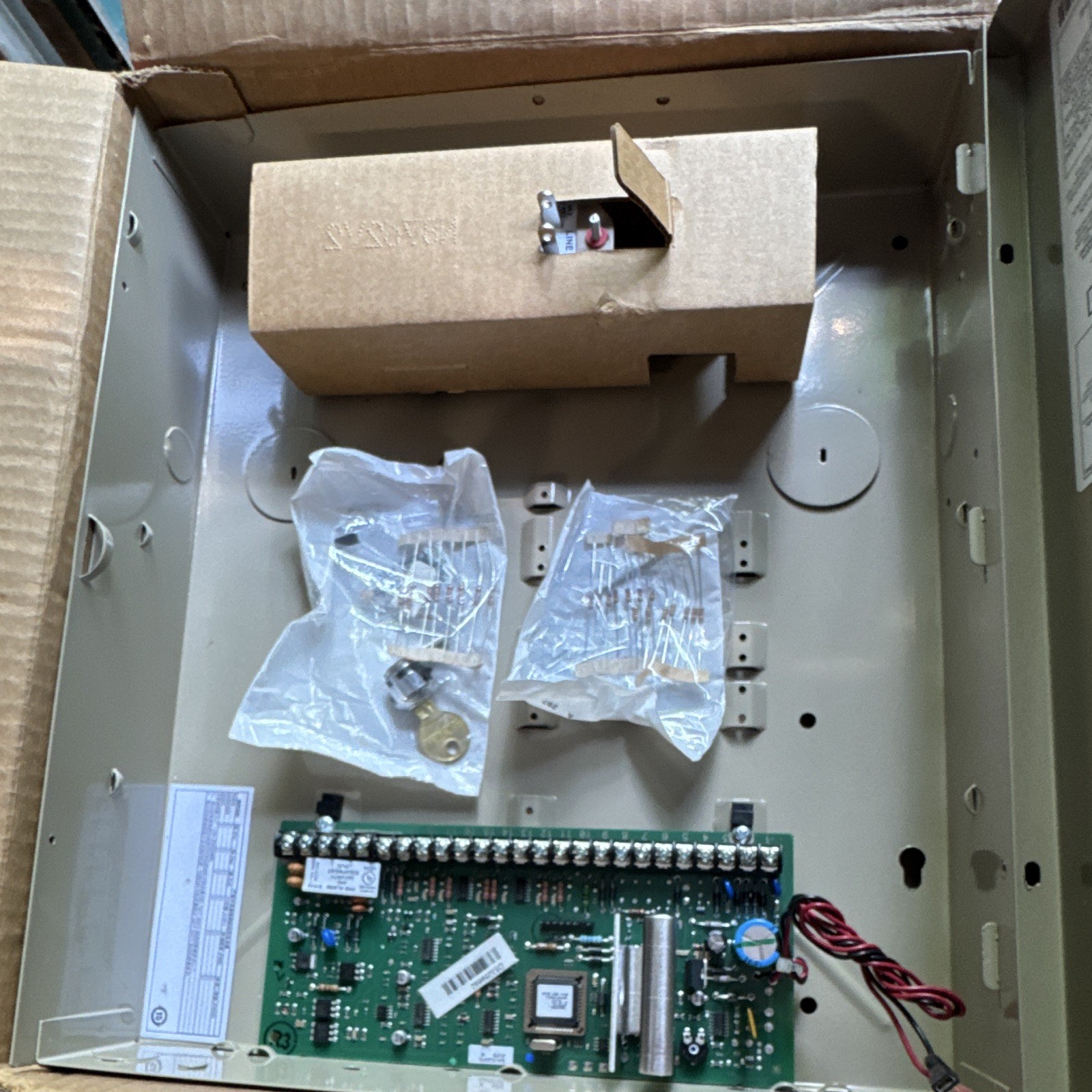Honeywell Ademco VISTA-20P Alarm Control Panel w/ Guides