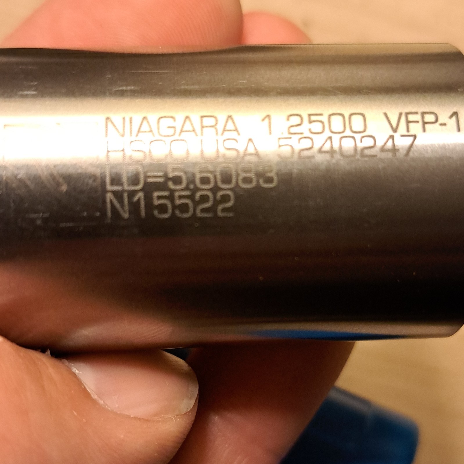 Niagara Cutter Rough/Finish End Mill 1-1/4″ 6F Square 2″ LOC 4-1/2″ OAL