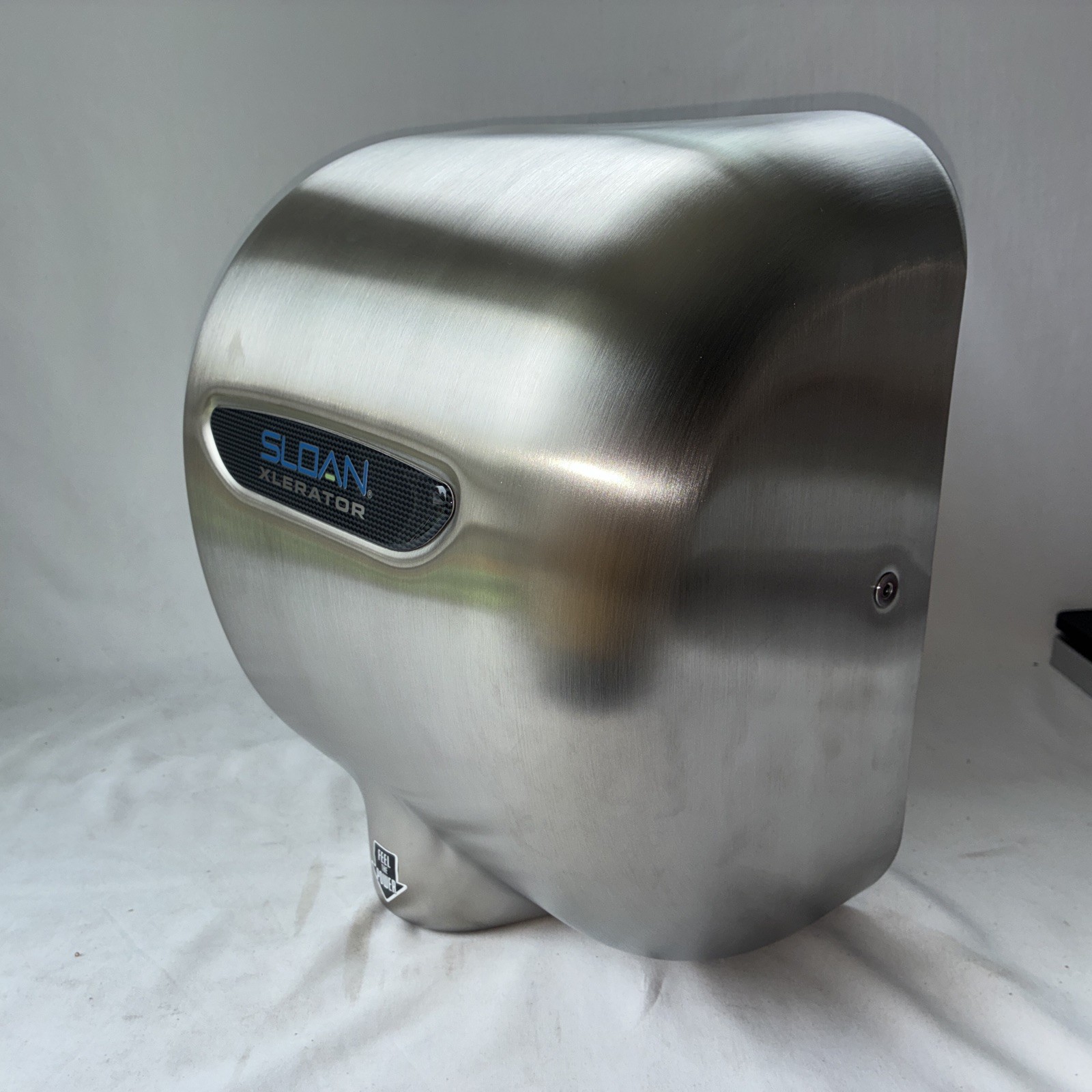 SLOAN XLORATOR MODEL EHD-501-SS Wall Mounted Automatic Hand Dryer