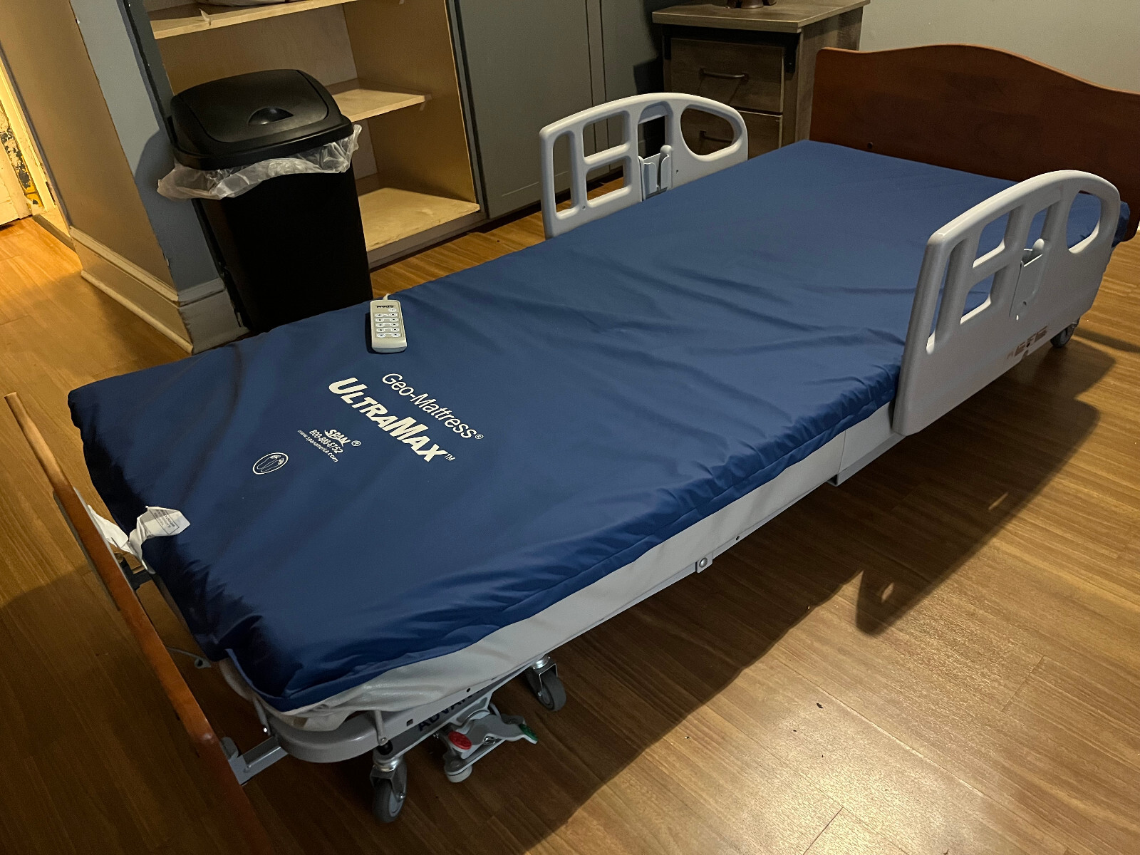 Span America QD1000MLFB fully electric long-term or home care adjustable bed