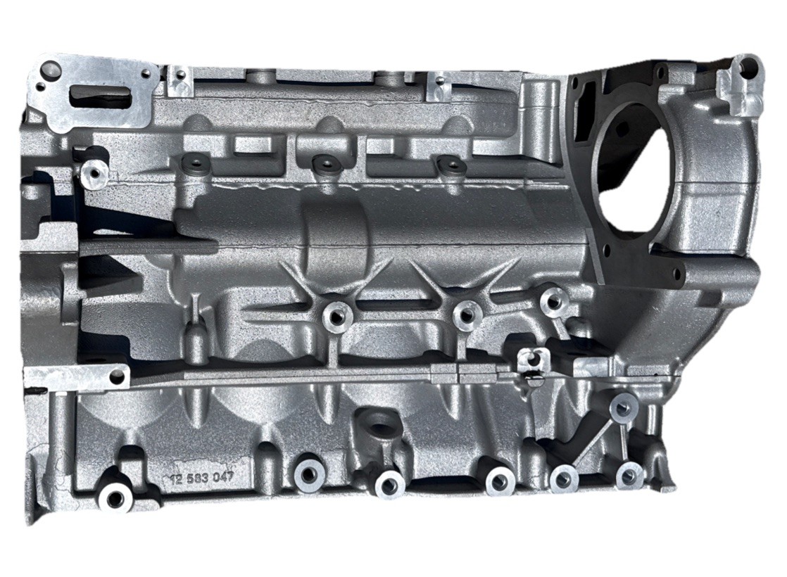 GM 2.4L Ecotec Bare Engine Block 12592995 12642782 Chevrolet Buick GMC