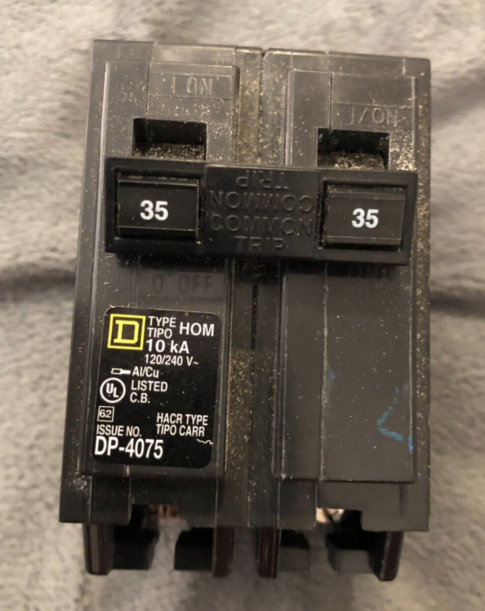 New Square D 35A Circuit Breaker 2 Pole Common Trip Type HOM HACR DP-4075