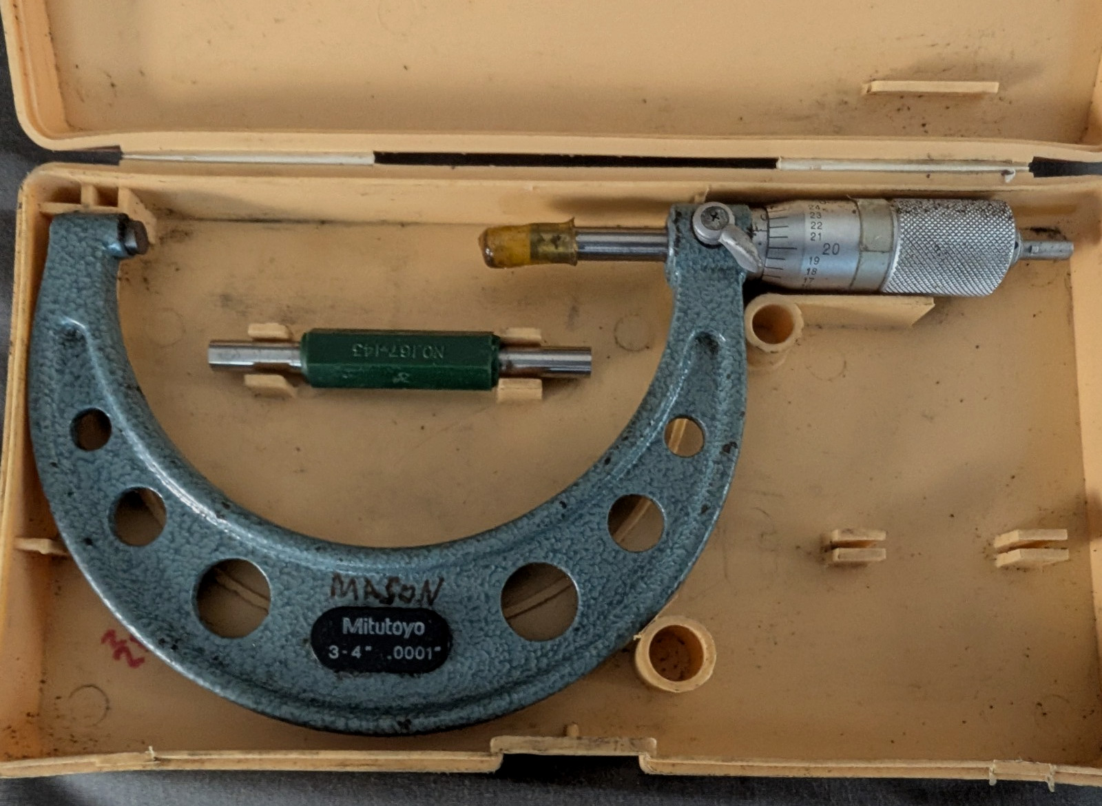 Mitutoyo 103-218 3-4″ Mechanical Outside Micrometer – Blue