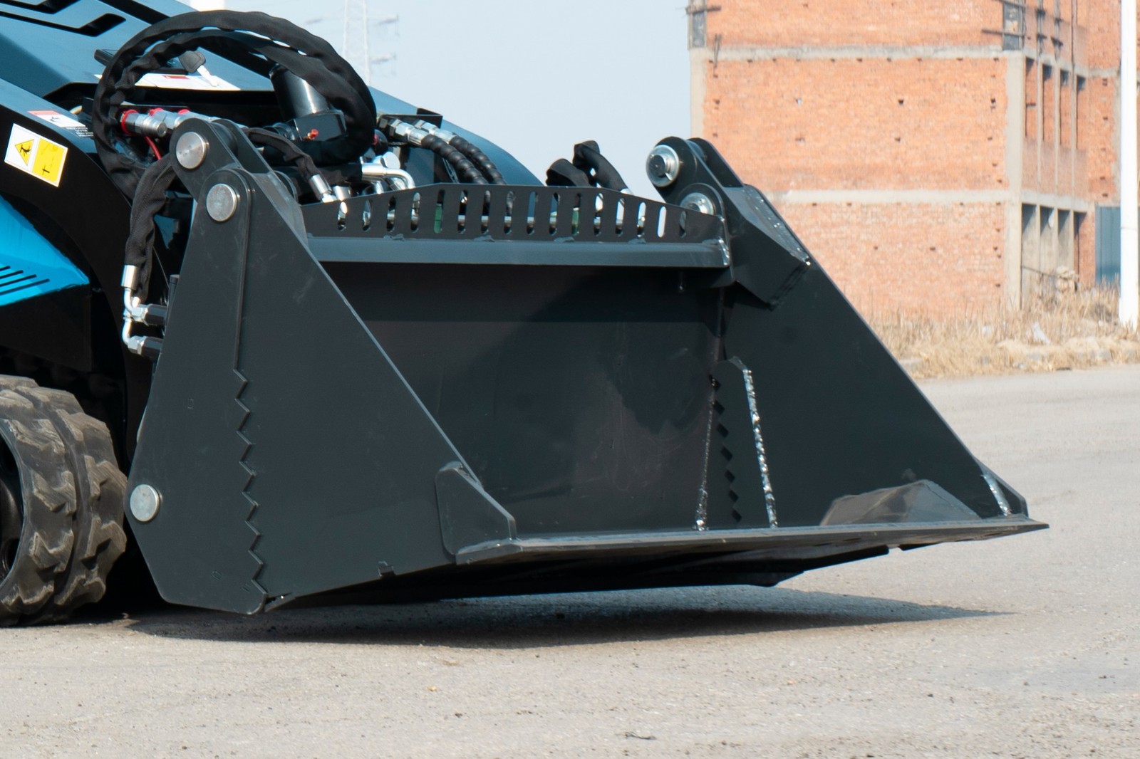 4-In-1 Combo Mini Skid Steer Bucket attachment for TYPHON STOMP X1300 &STOMP 509