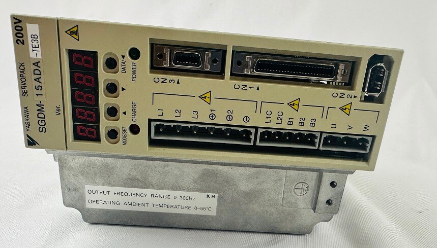 Yaskawa SGDM-15ADA-TE3B Sigma II Series Servopack Servo Drive