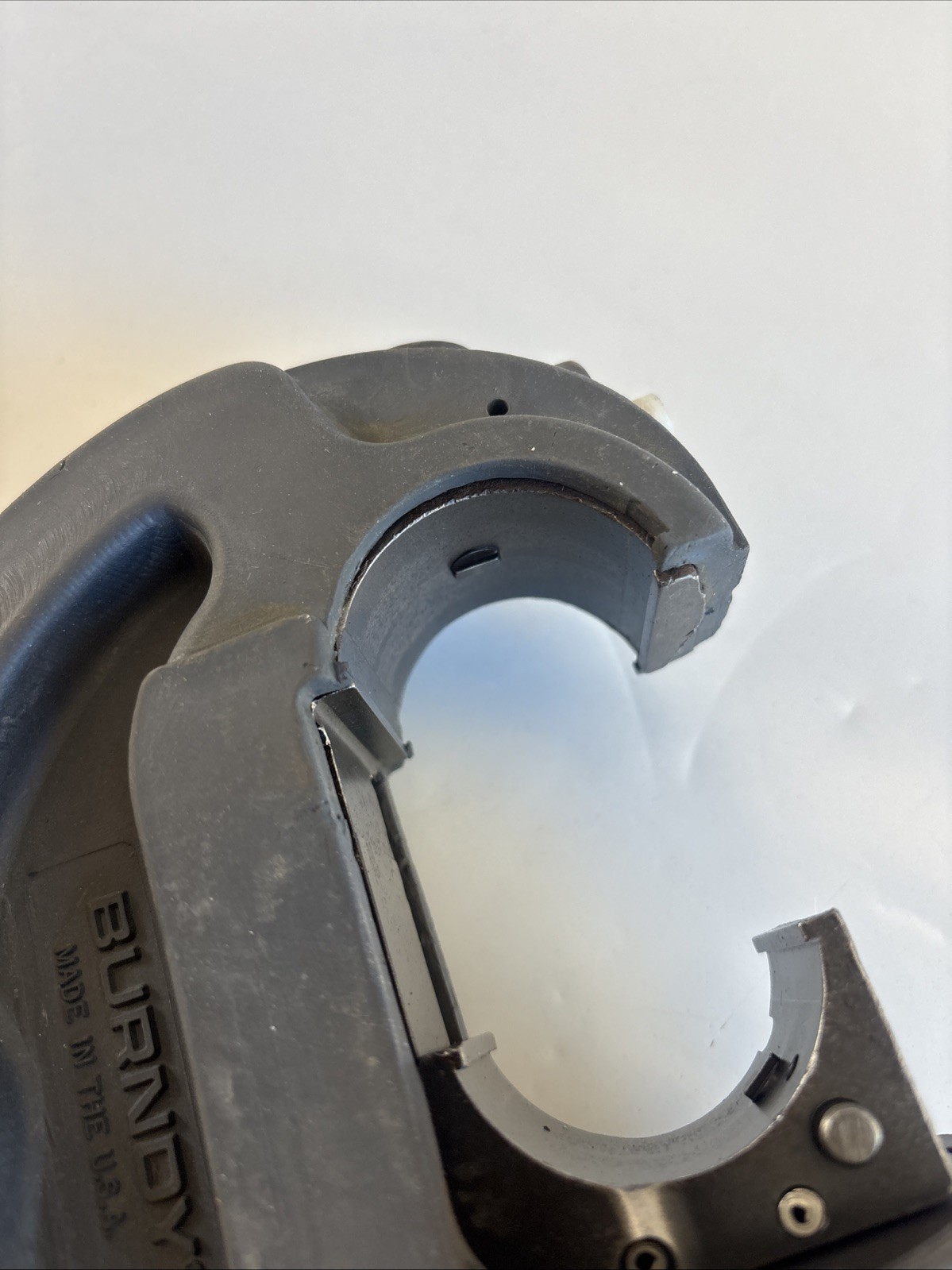 Burndy PAT750-LI Patriot Hydraulic NEW 6Ah Batteries Rubber Head Crimping Tool