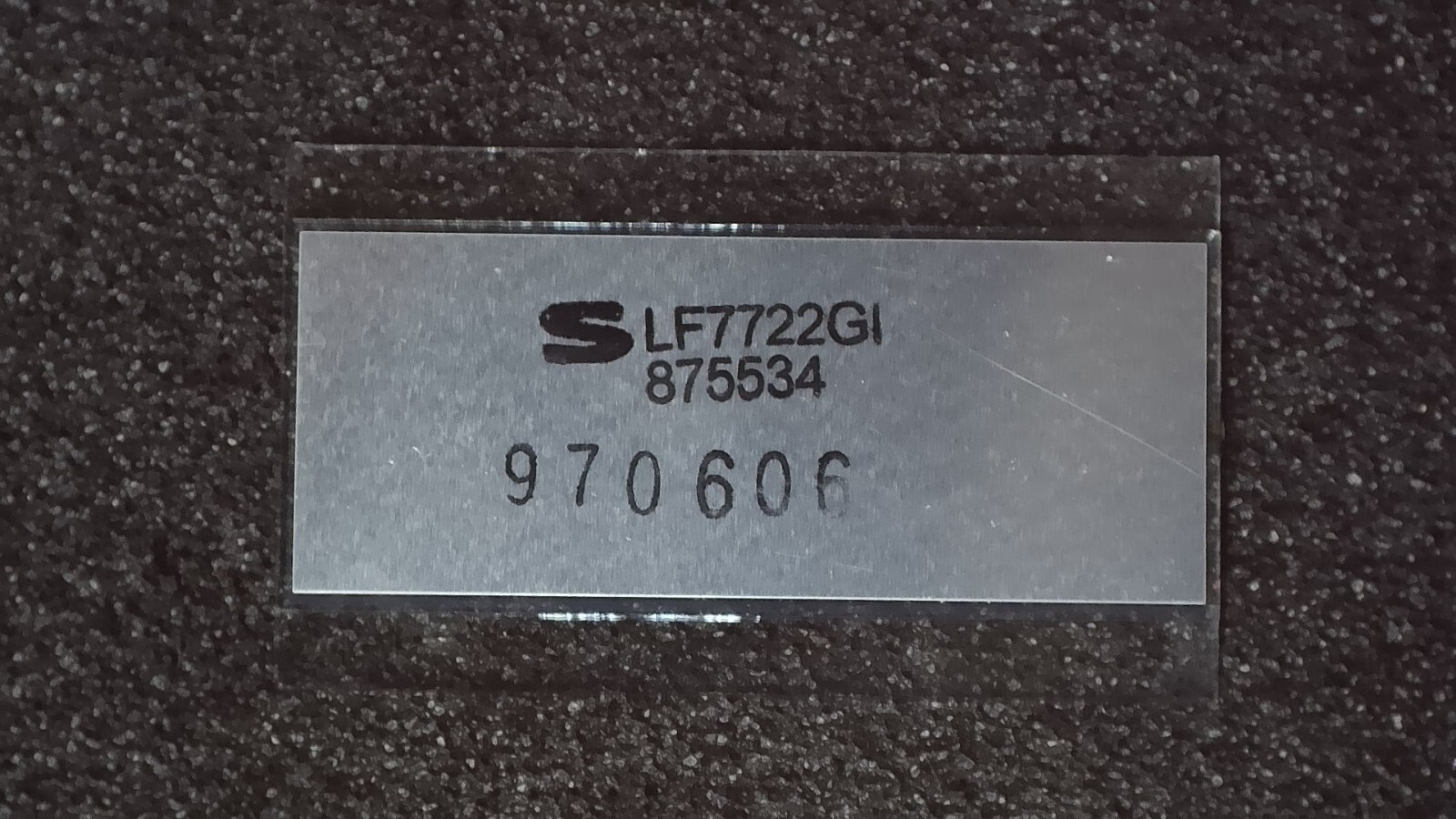 Fluke 875534 LCD Glass Display Replacement for 79 Series II 29 Series II Meters