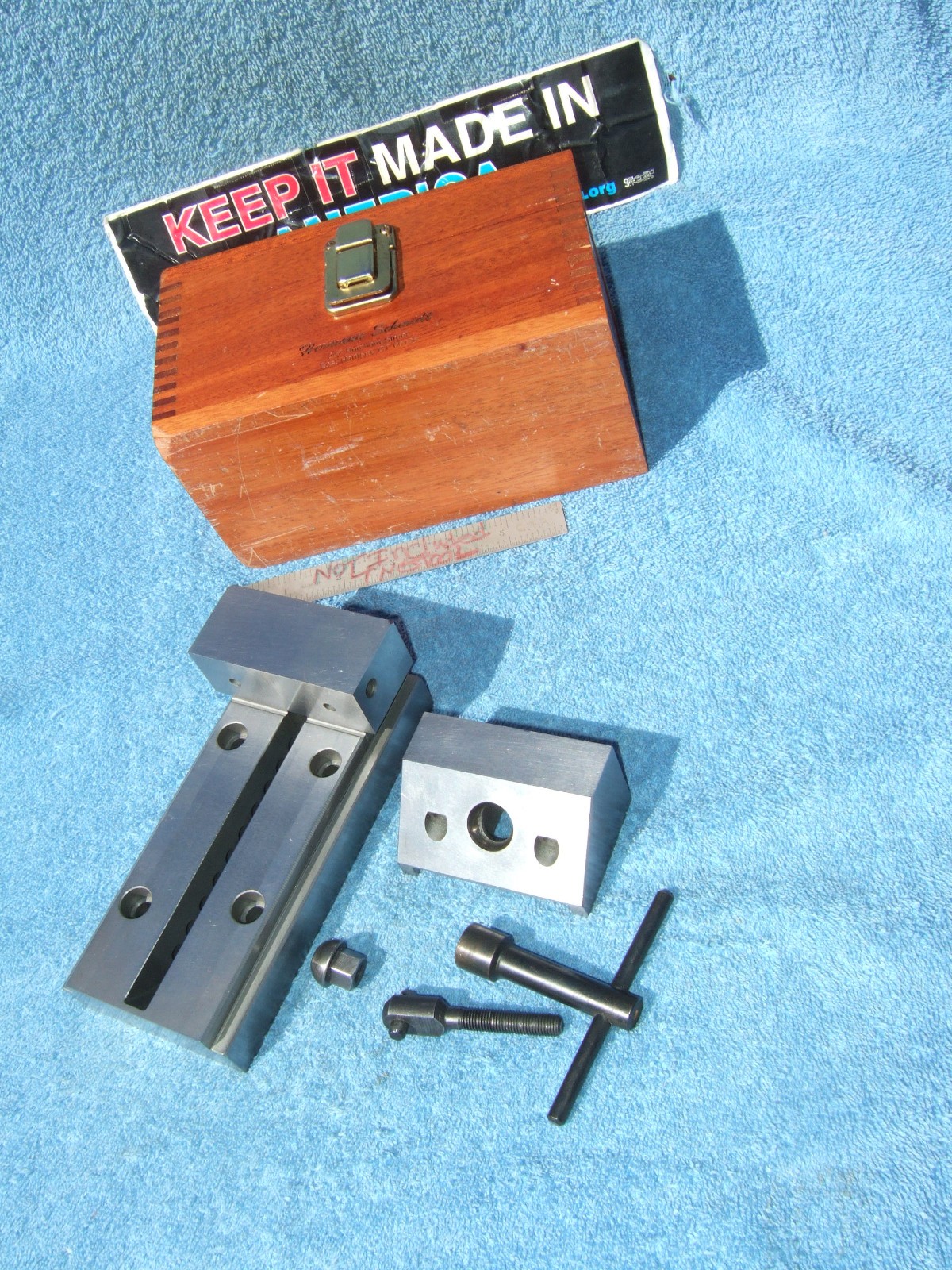 Hermann Schmidt V0 4 toolmakers grinding screwless vise 3in 4in cap B4 MACHINIST