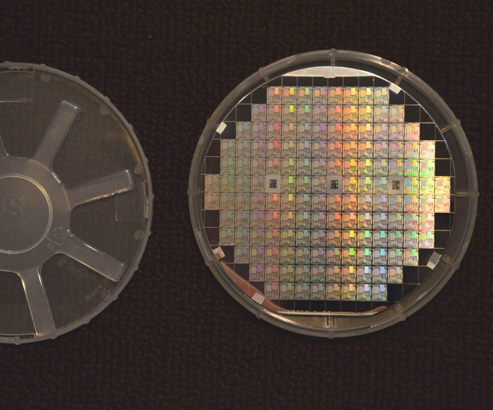 Historic 1986 Rockwell silicon wafer of Microprocessors made in USA – with case