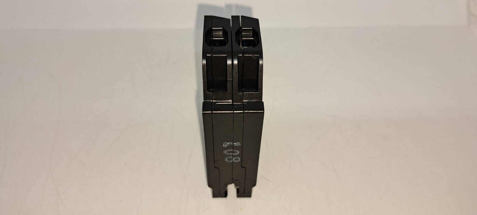 Challenger General Switch A2020 20 Amp Twin Tandem Single Pole A2020 Breaker