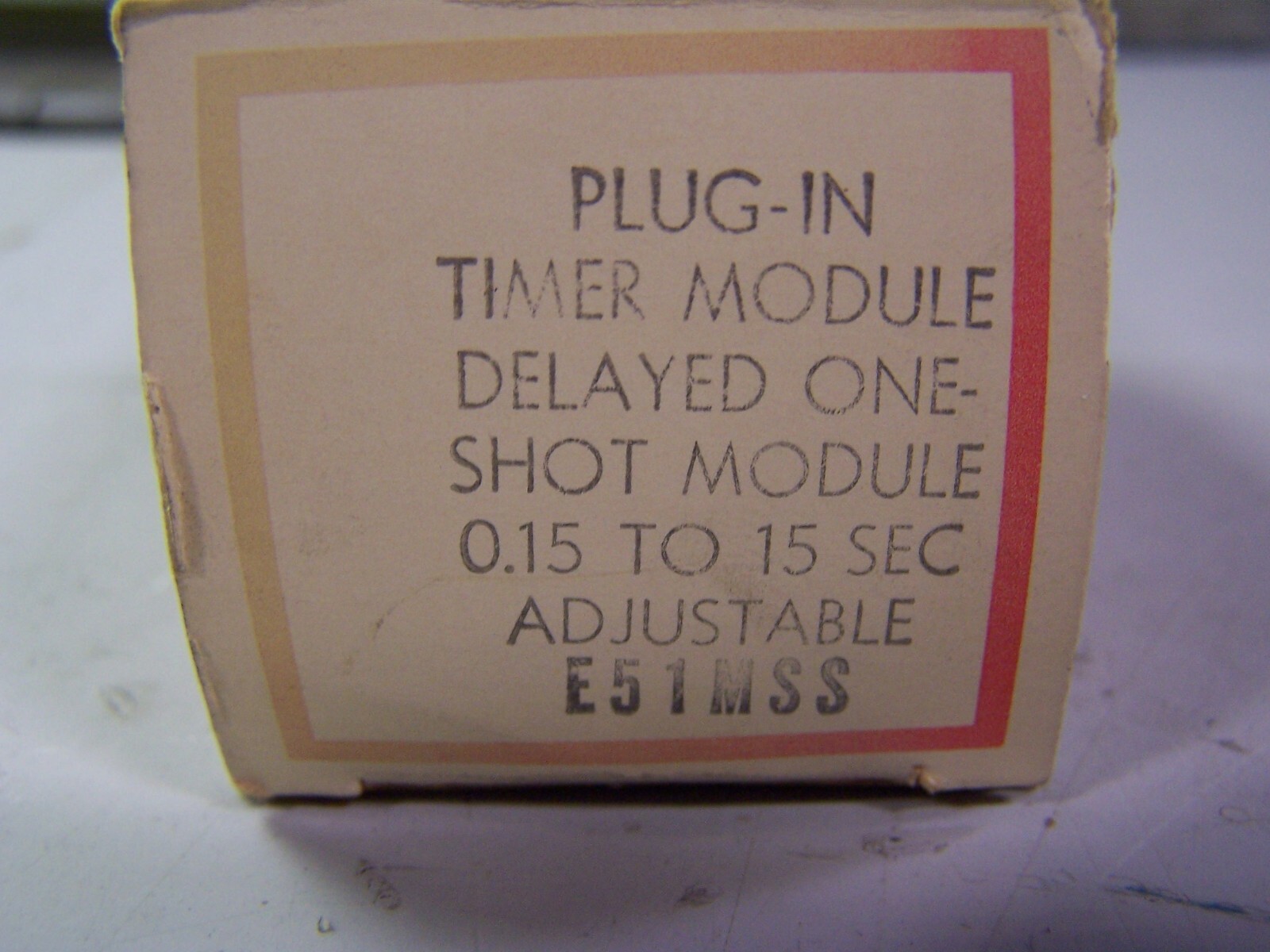 NEW CUTLER HAMMER ADJUSTABLE DELAYED ONE-SHOT TIMER MODULE .15-15 SECONDS E51MSS