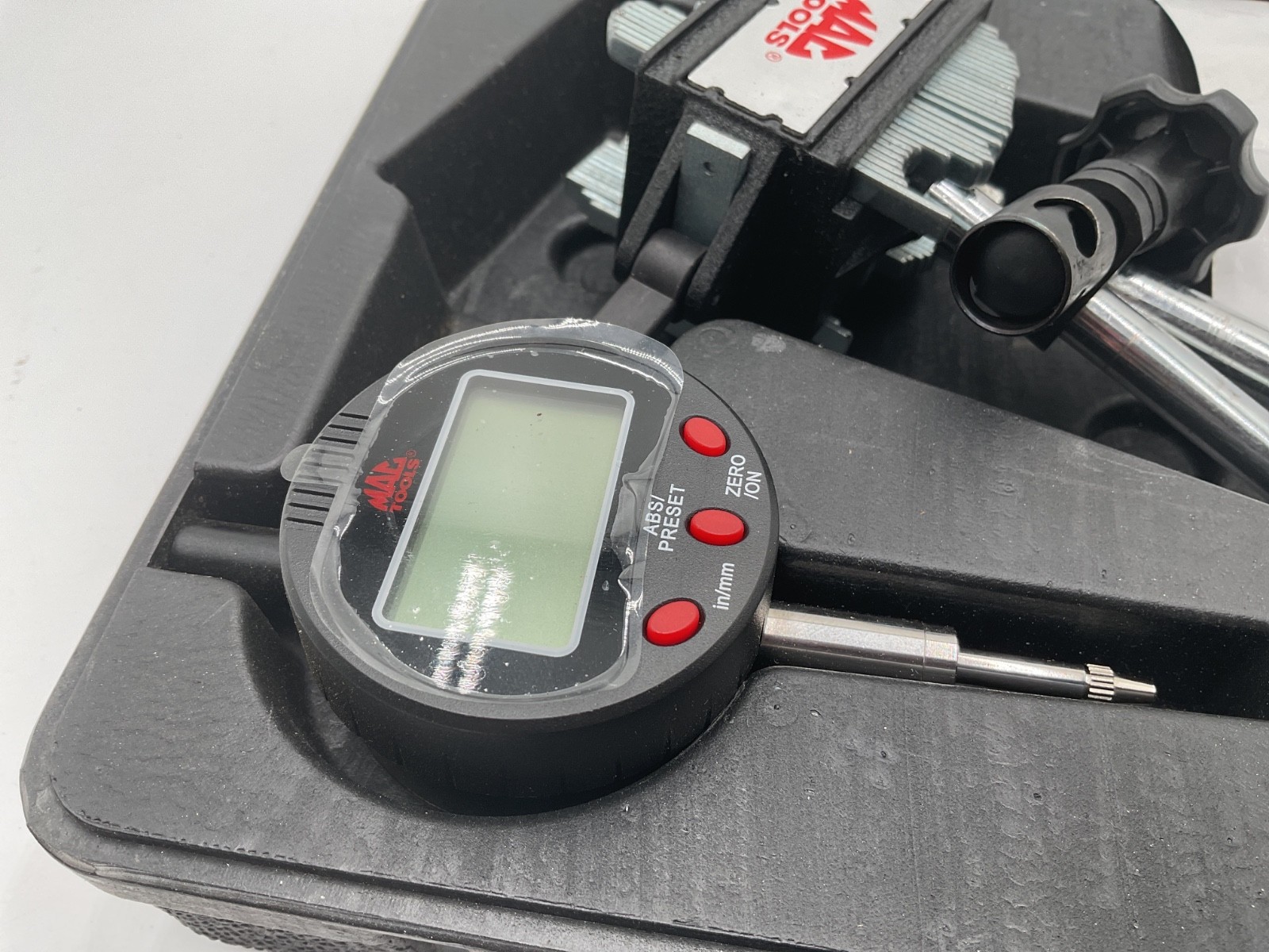 Mac Tools DDI350 Magnetic Base Digital Dial Indicator