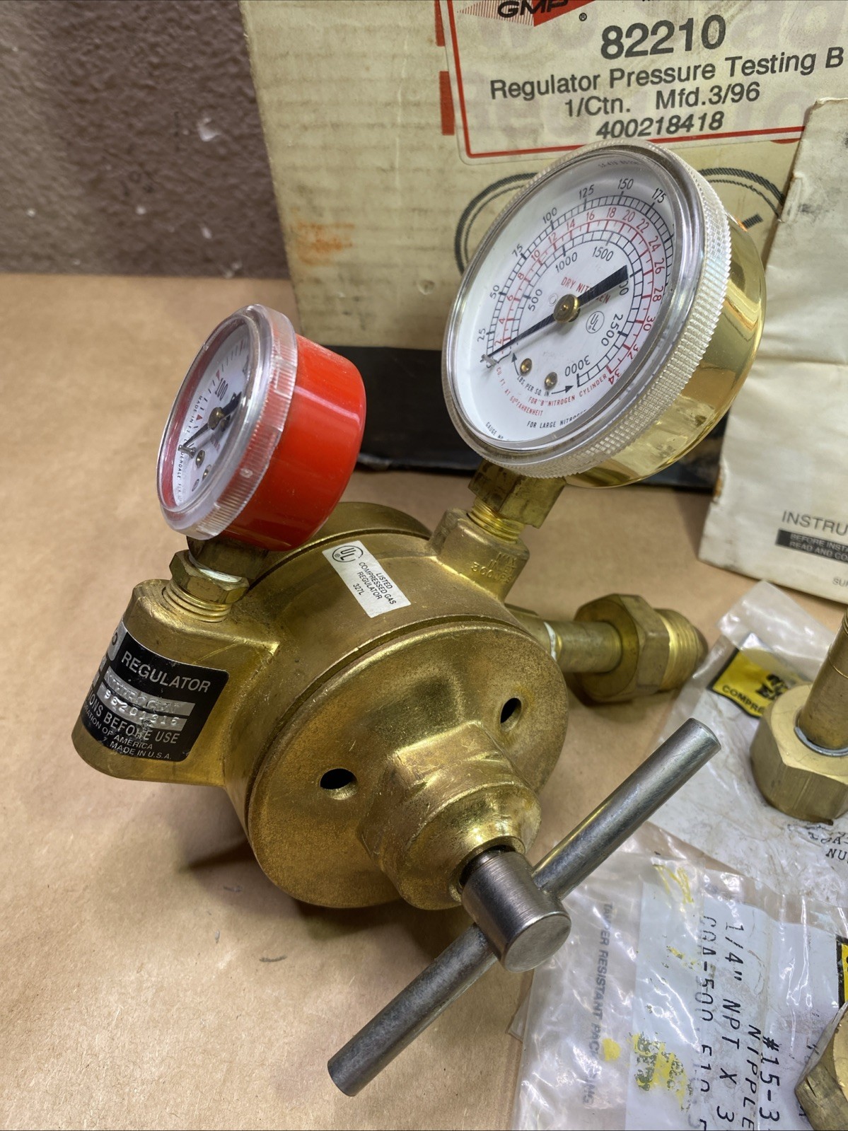concoa airco cga 555 Two Stage Nitrogen Gauge Regulator (I Think It’s New)
