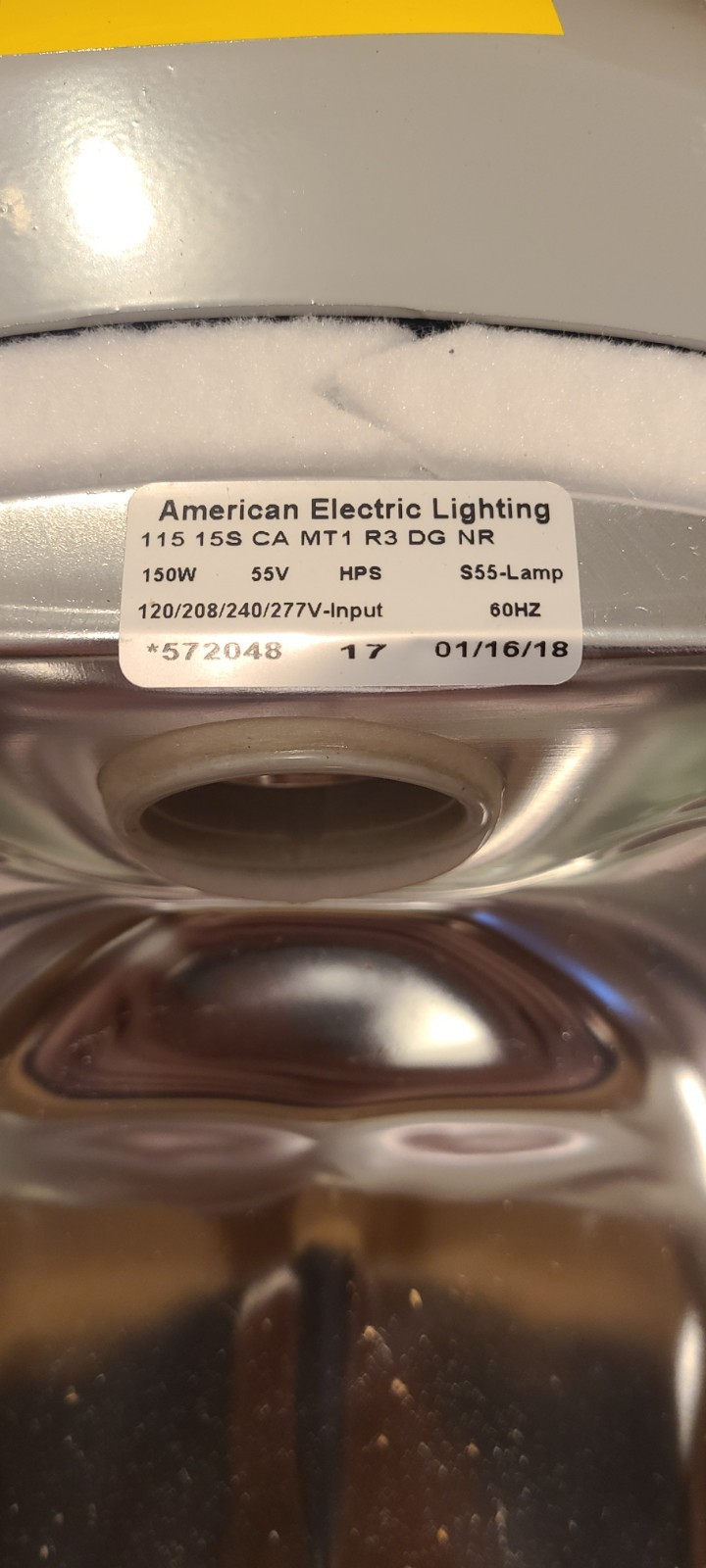 American Electric New Old Stock Street Light 115 15S CA MT1 R3 DG NR S55 60hz