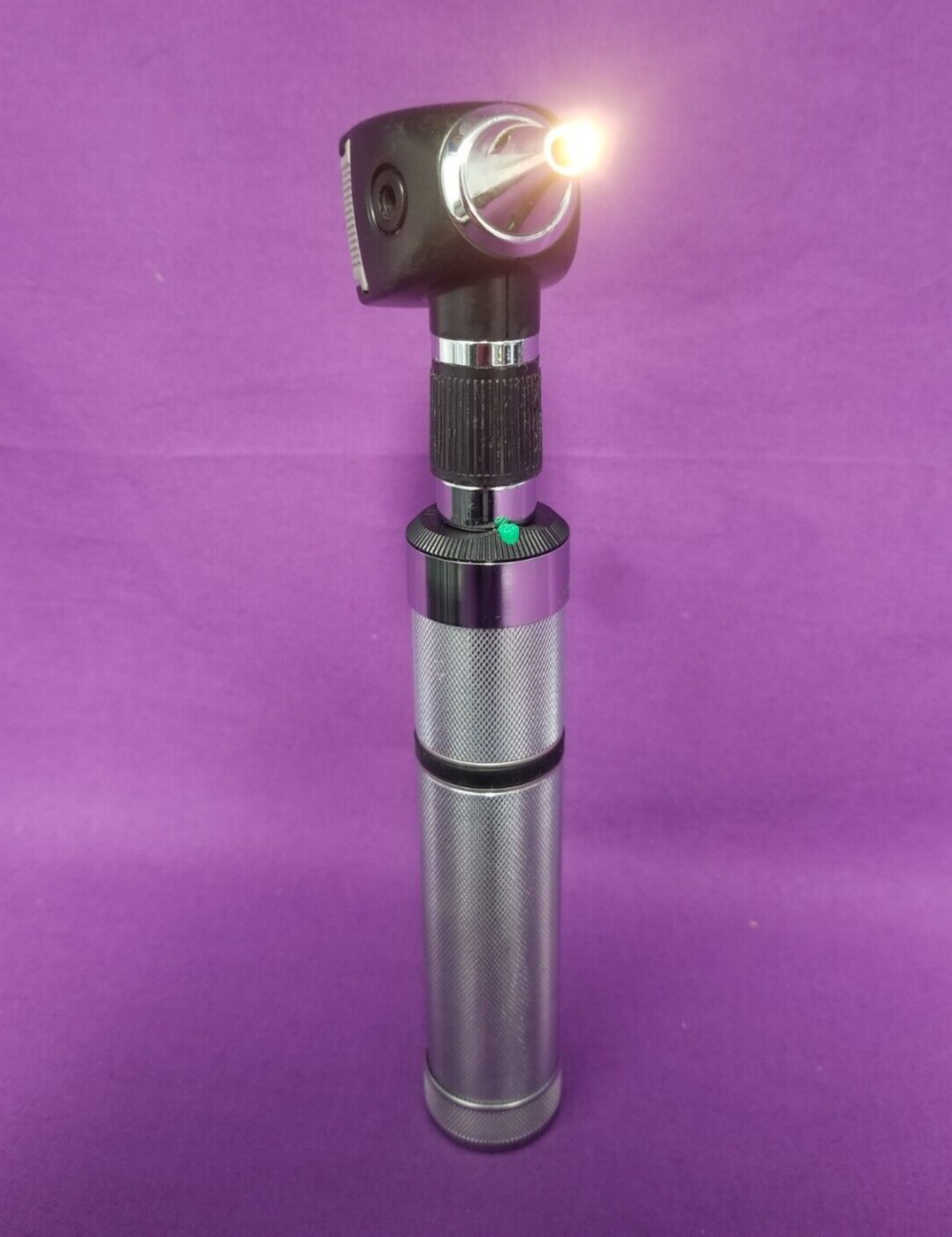 Welch Allyn 3.5 volt Otoscope Ophthalmoscope with Carrying Case