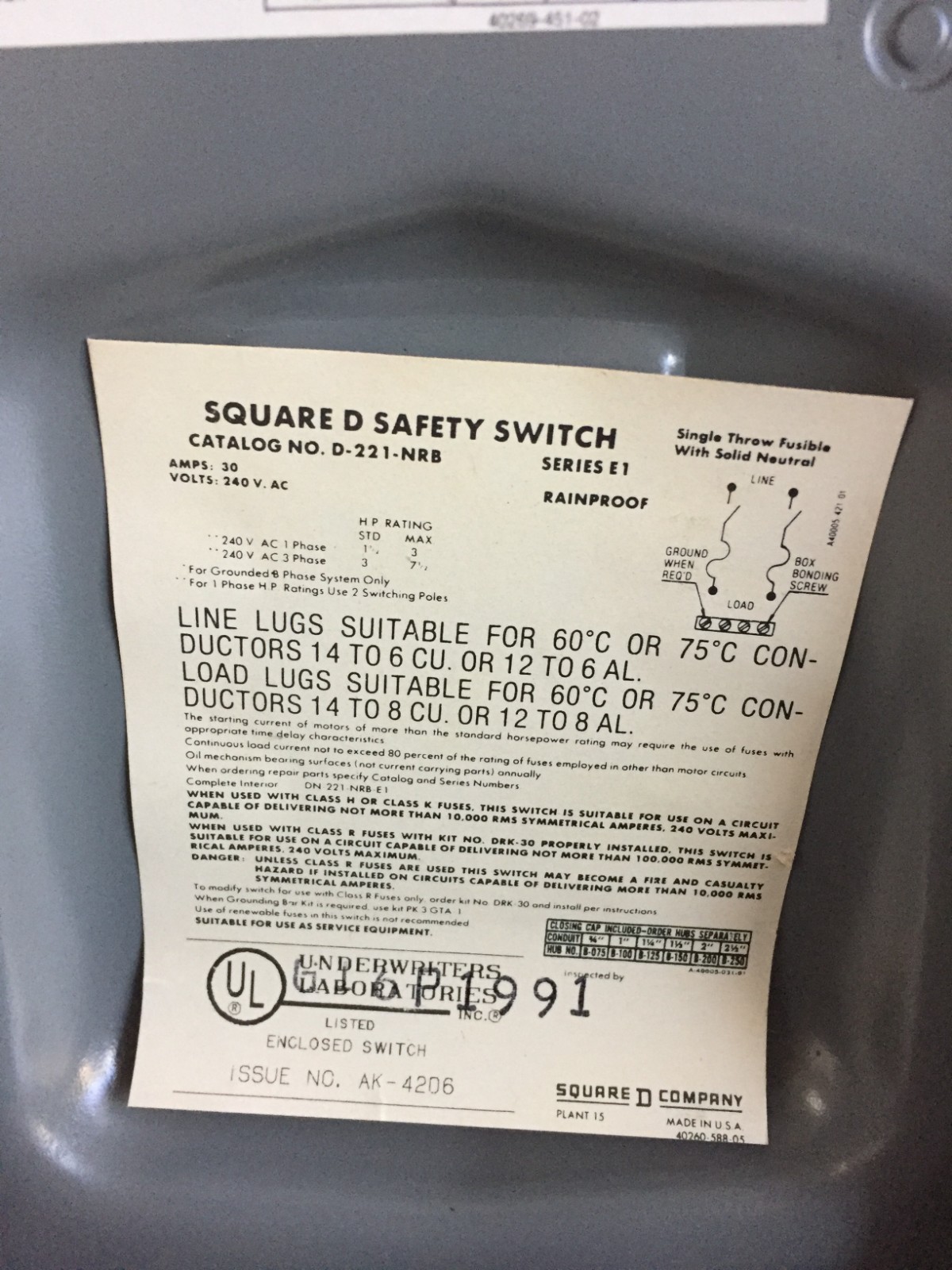 SQUARE D D-221-NRB 30 AMP 240 VOLT 1 PHASE FUSIBLE OUTDOOR DISCONNECT..D-1912