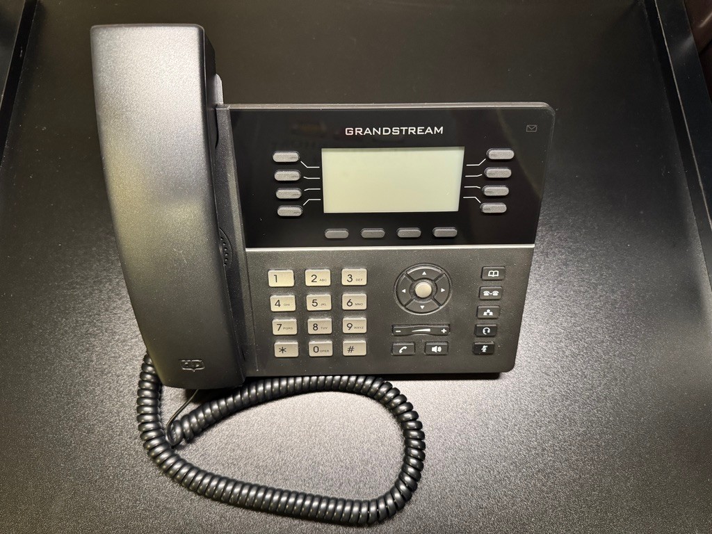 Grandstream GXP1782 IP Phone 8 Lines 5-way Conference Gigabit PoE 4 SIP account