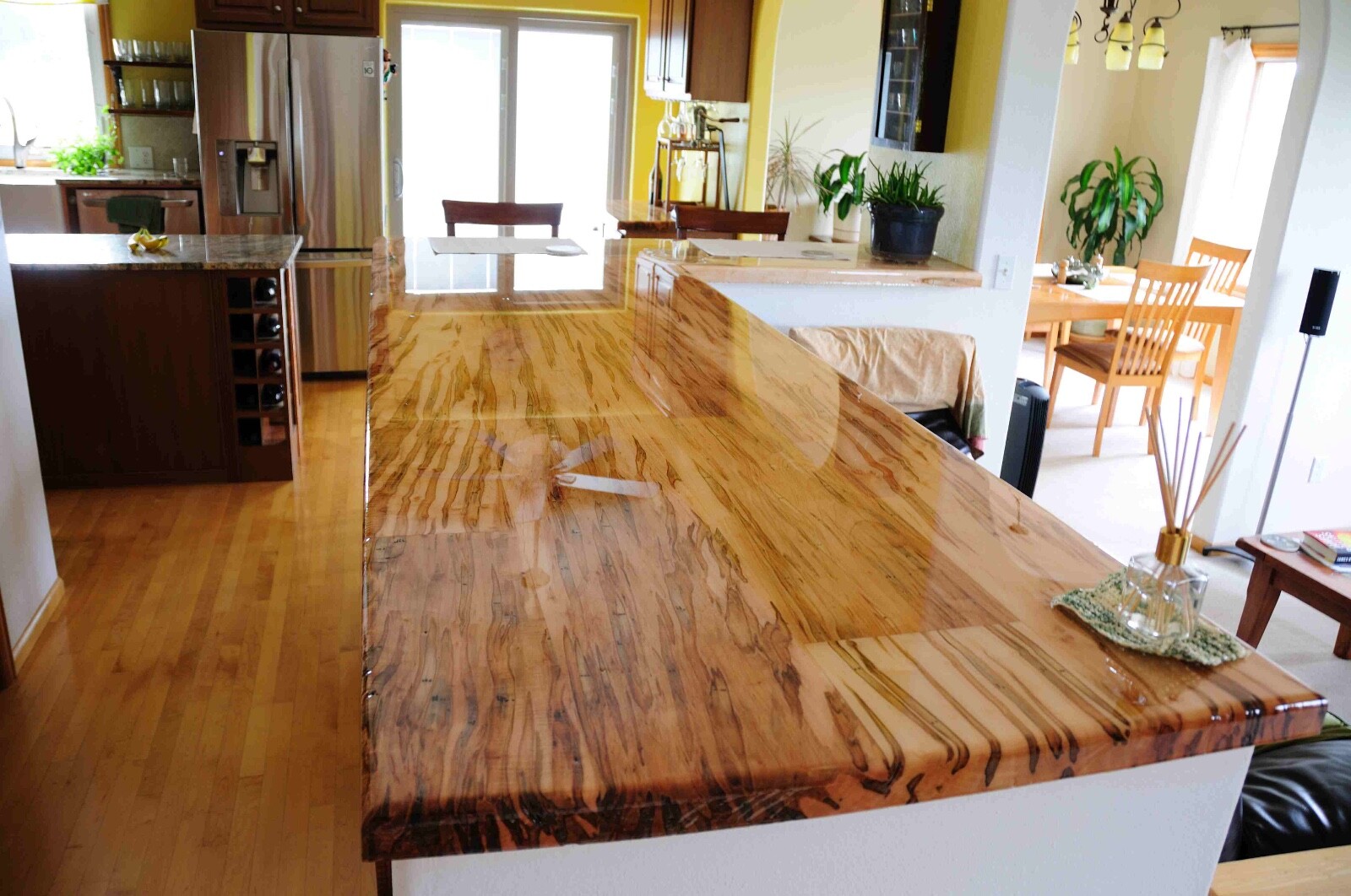 UltraClear Epoxy Resin | Table Top Epoxy | Bar Top Countertop Epoxy 1 Quart Kit