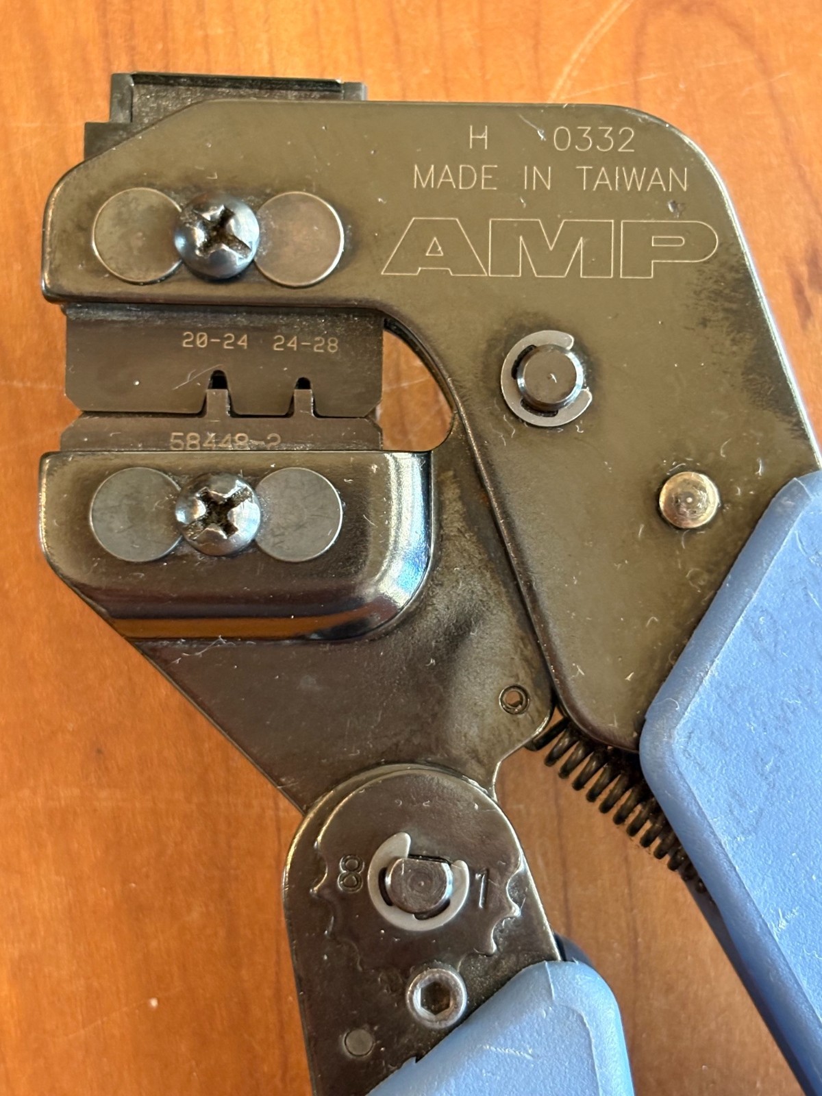 Amp Tyco Electronics H 0332 Hand Crimping Tool H0332 Positioner 20 – 28 AWG