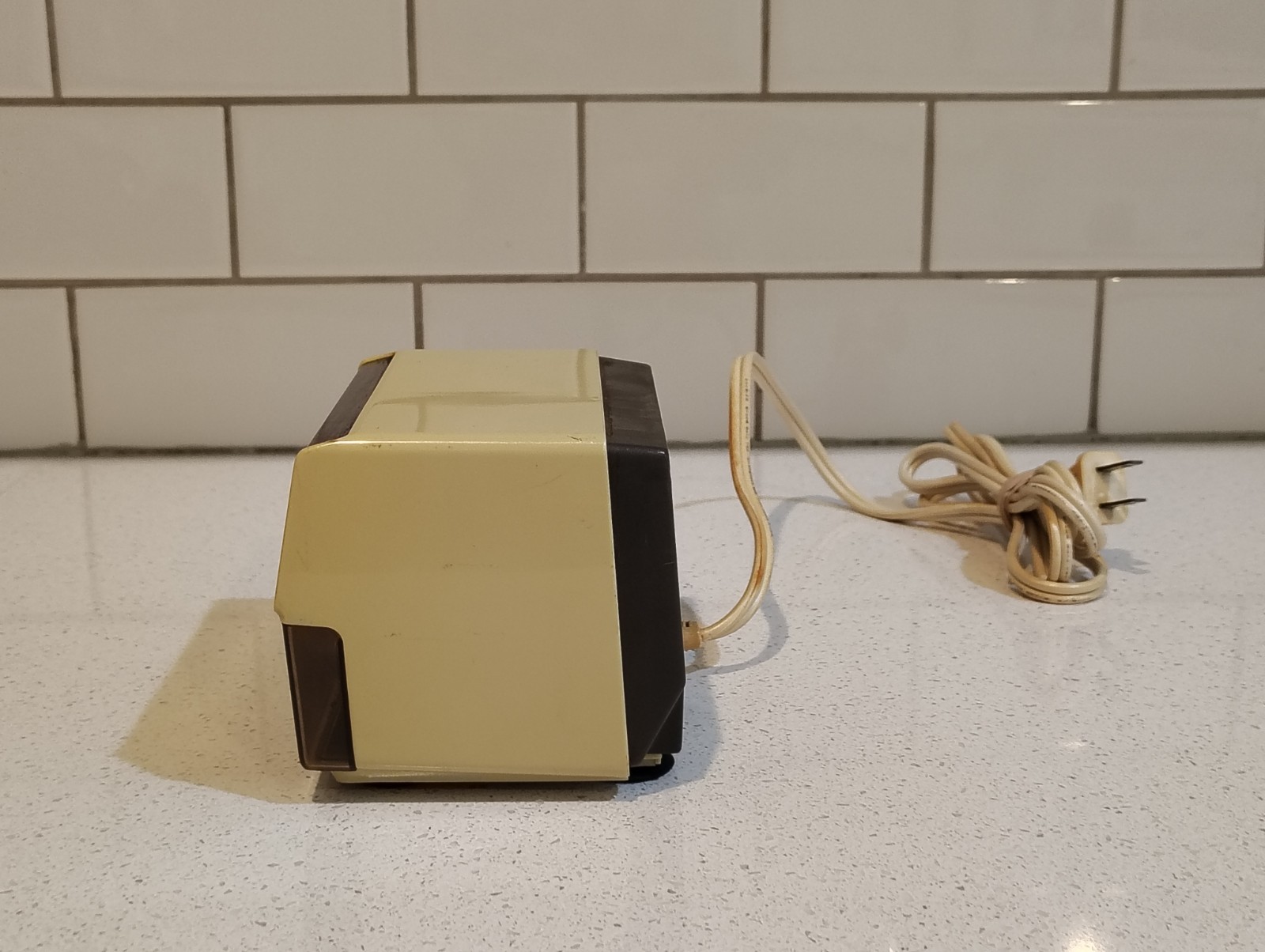 Vintage Panasonic KP-110 Auto-Stop Electric Pencil Sharpener Made in Japan Works