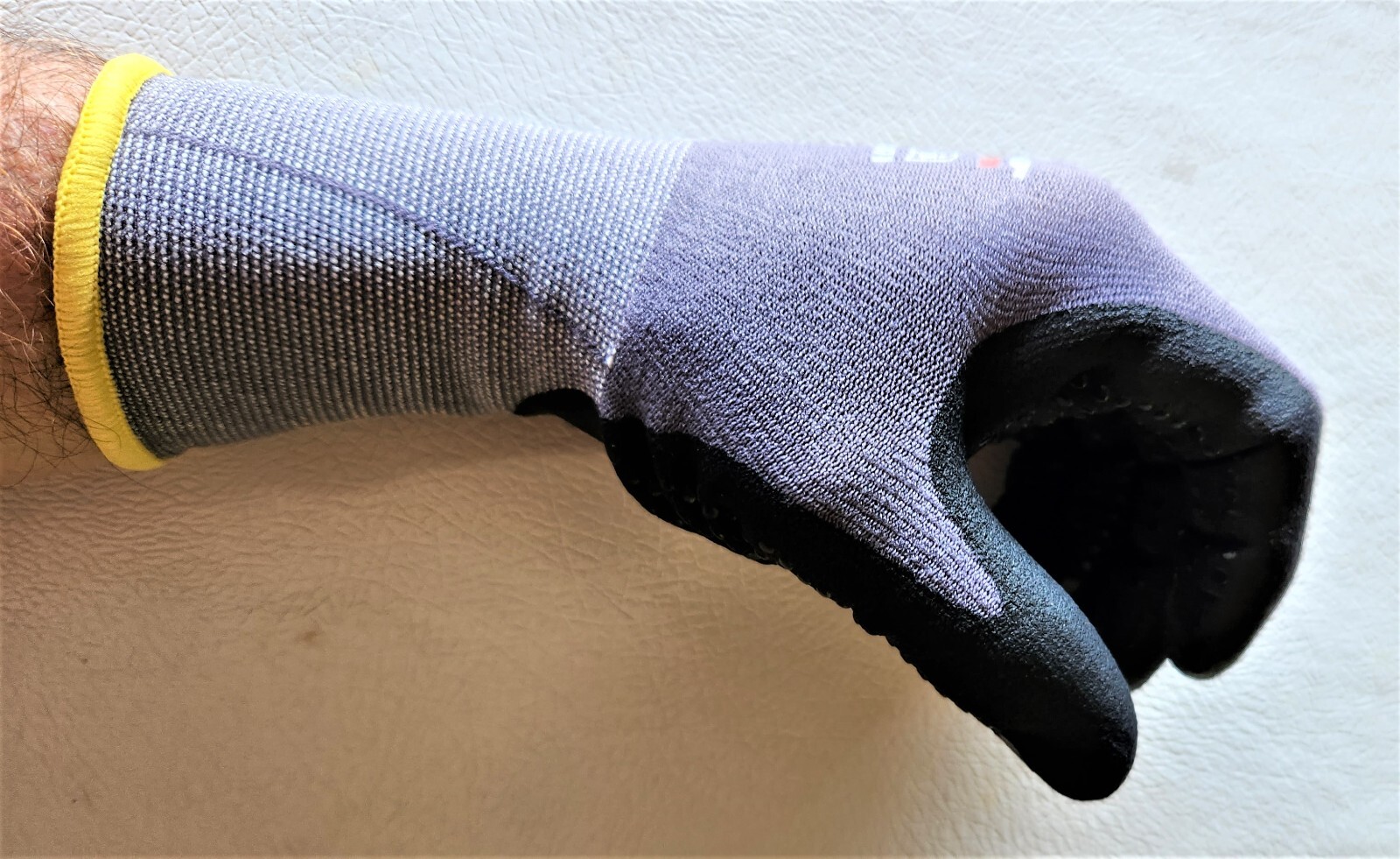 12-Pair Flexi-Guard D’LUXE Glove Ultra-Lightweight breathable Dotted palms