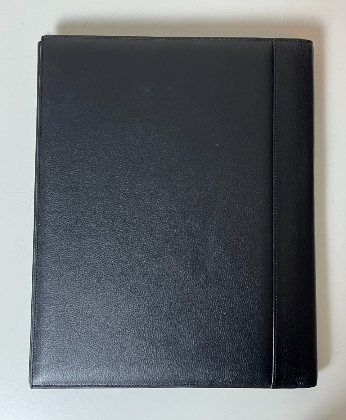 Tumi – Nassau – Leather Letter Pad – Black