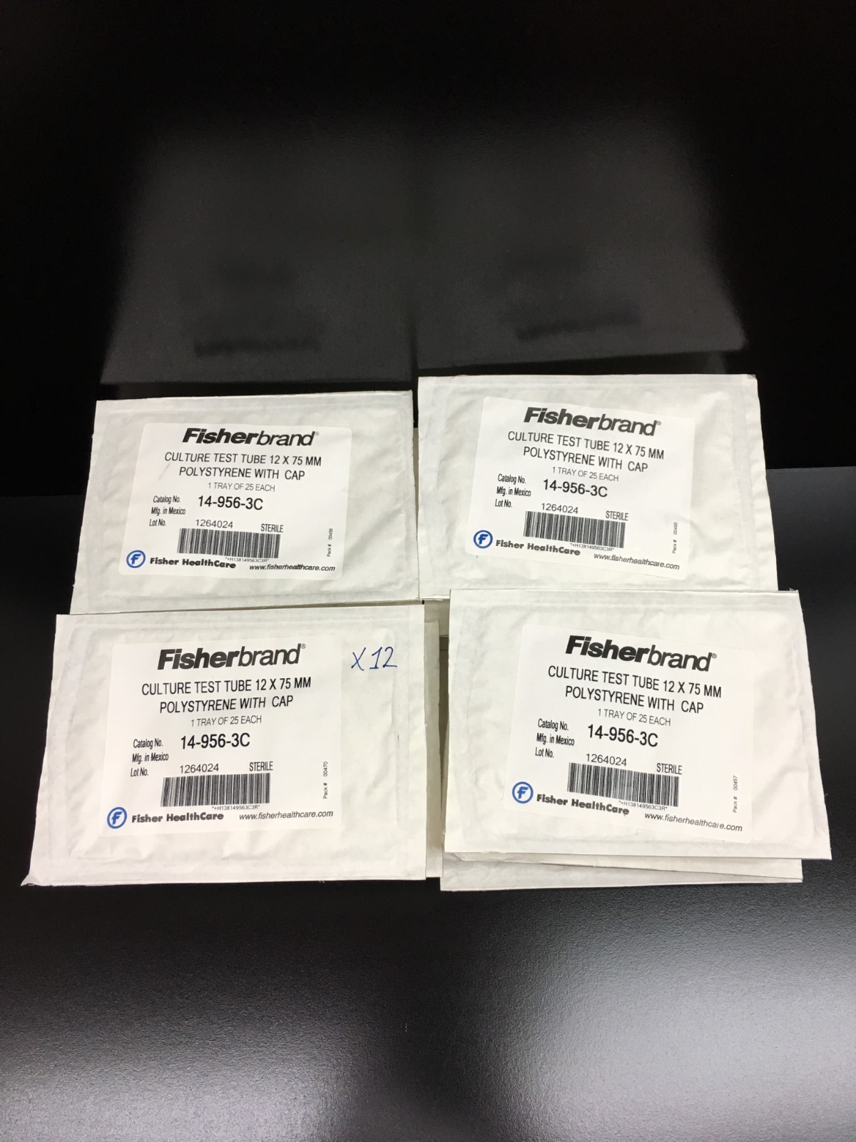 Fisherbrand Cat No 14-956-3C Sterile Plastic Culture Tubes With Cap Lot 12 PKS