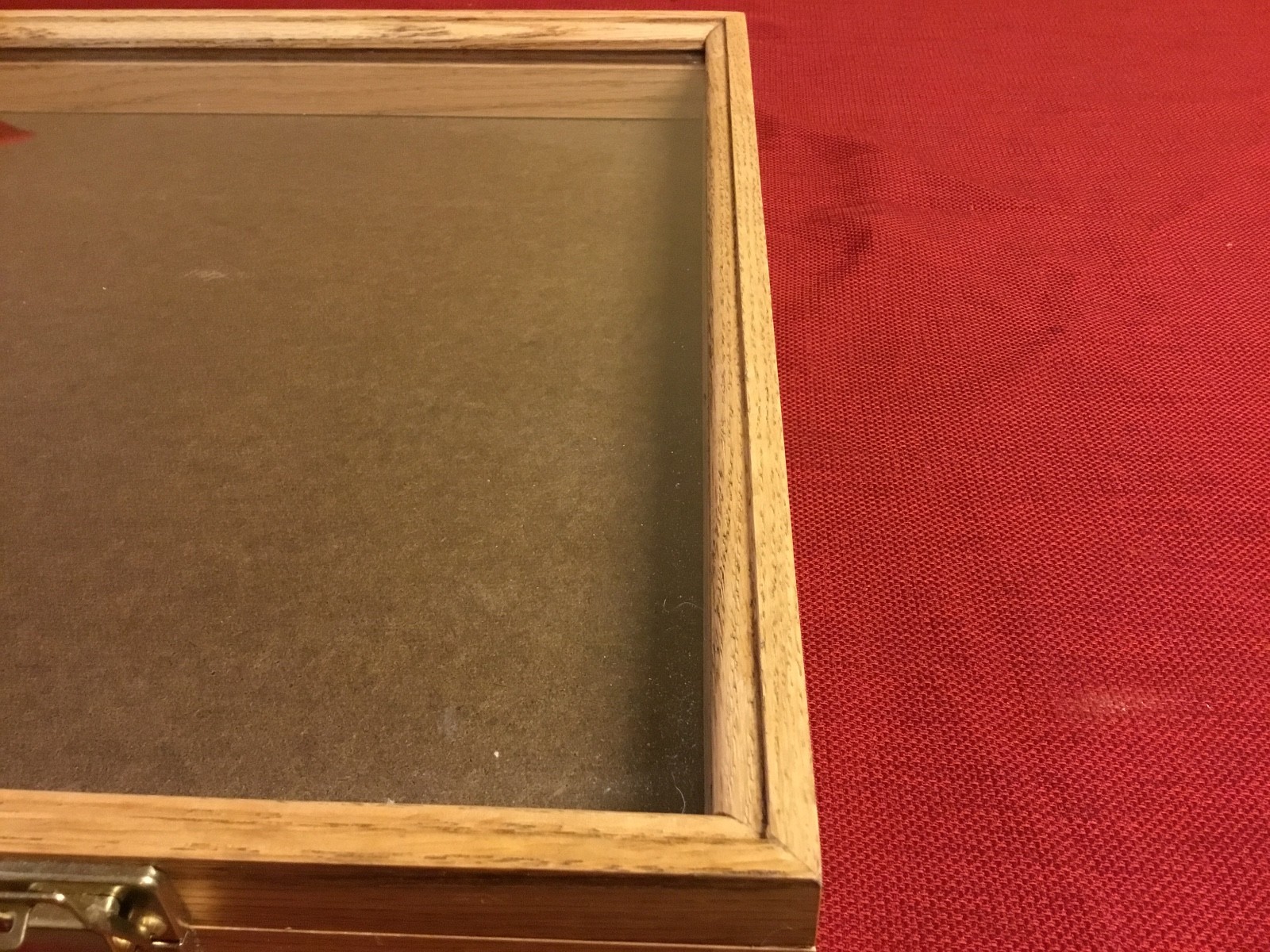 Oak Wood Display Case 18 x 24 x 2 for Arrowheads Knifes Collectibles & More