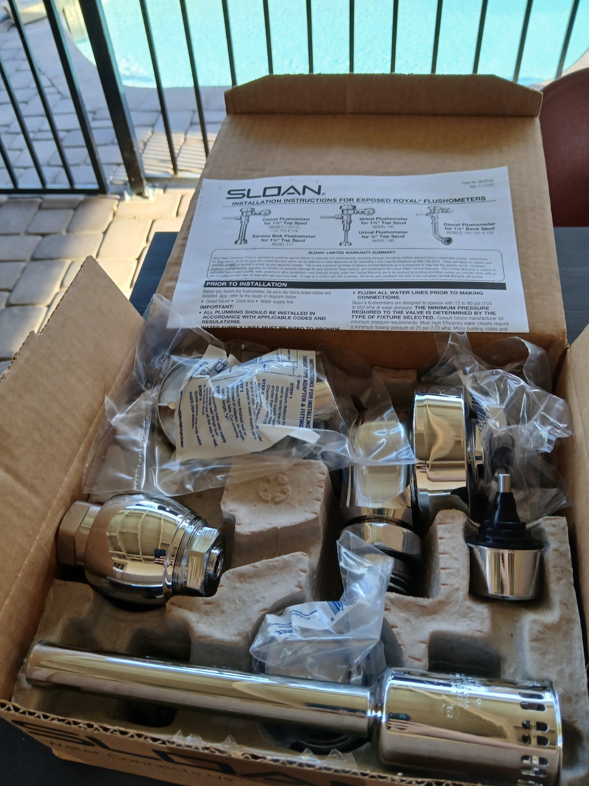 Sloan Royal Flushometer Model 186 1.5 GPF Urinal Flush Valve