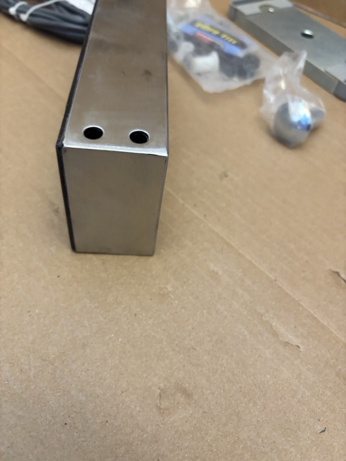 Securitron M62BD Electromagnetic Lock 1200lb. Door Position Switch
