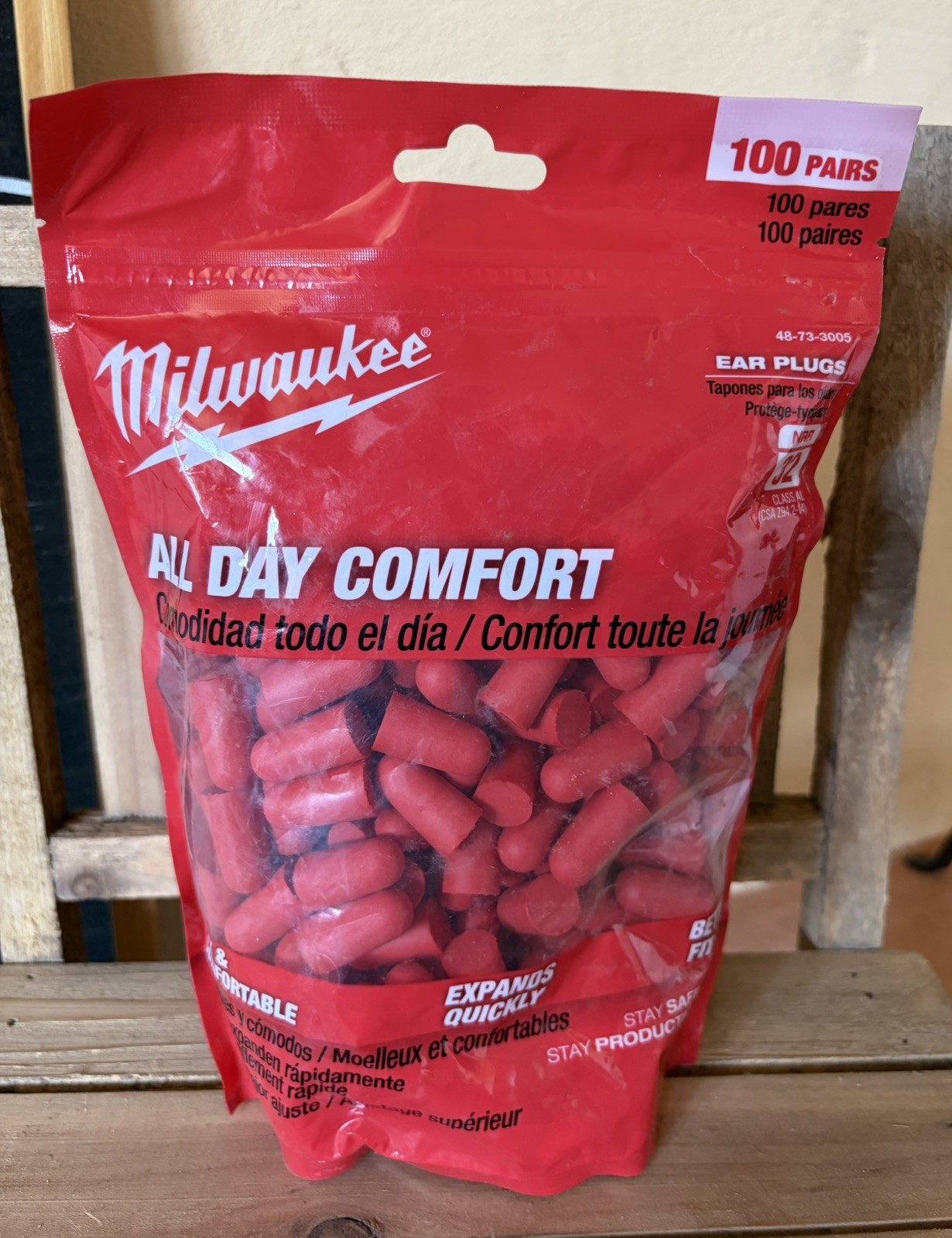 Milwaukee Disposable Ear Plugs 100 Pack 32db 48-73-3005 NEW Sealed