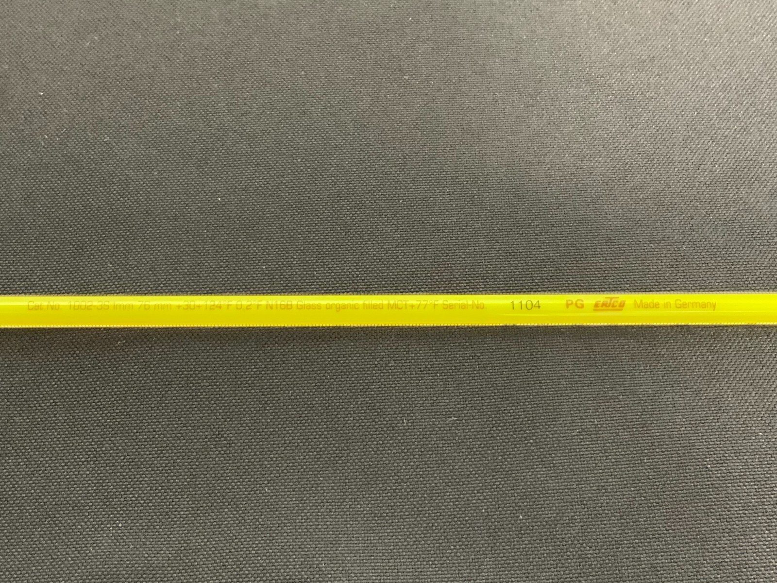 Lot of 2 Laboratory Thermometers ERTCO 1104 30-124 F & Fisherbrand 4885:1 243G