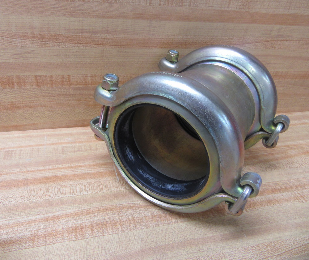 Komatsu 07332-03400 Coupling 0733203400