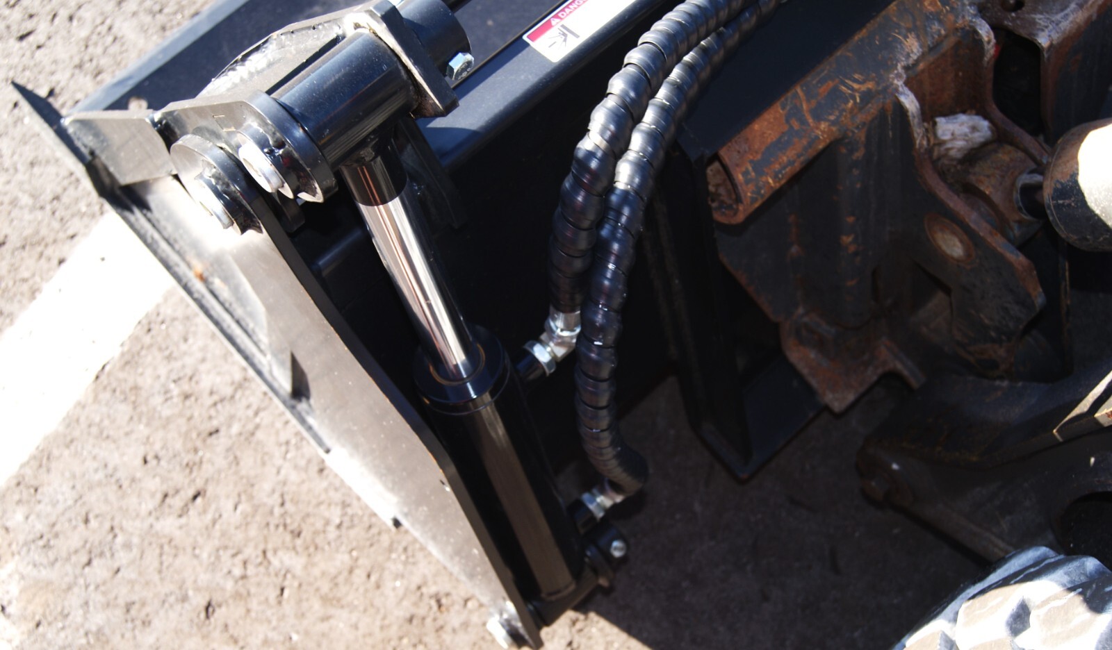 NEW Skid Steer Bucket 66″ 4-in-1 Combo