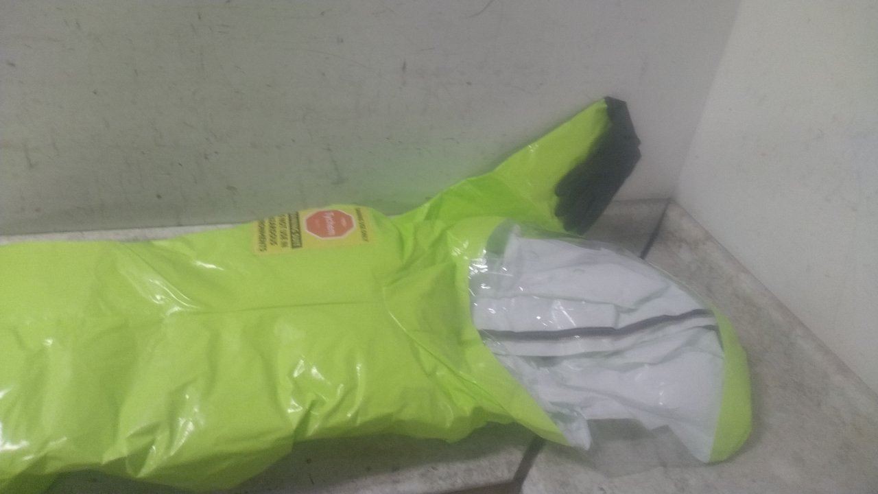 Dupont TK587SLYLG000100 Size L Encapsulated Suit for Training Purposes